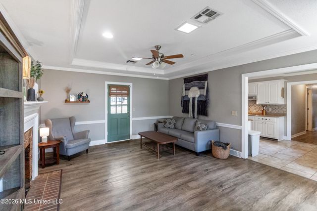 103 Lakeside Drive, Brandon, MS 39047