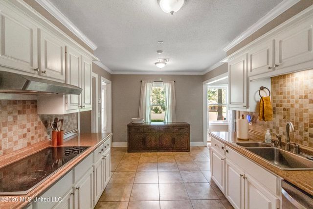 103 Lakeside Drive, Brandon, MS 39047