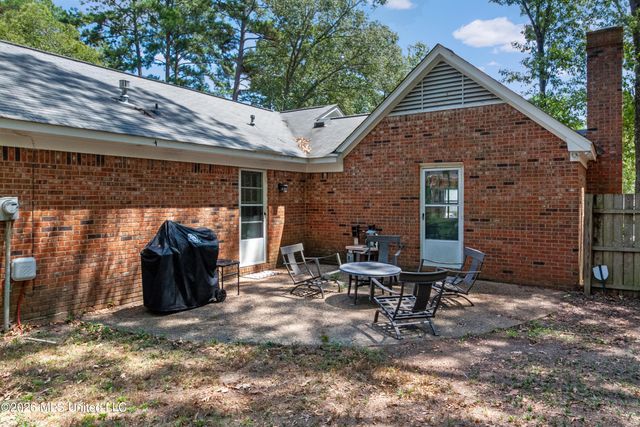 103 Lakeside Drive, Brandon, MS 39047