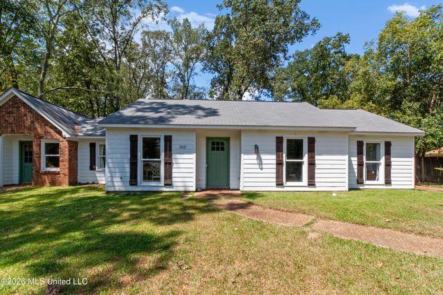 103 Lakeside Drive, Brandon, MS 39047