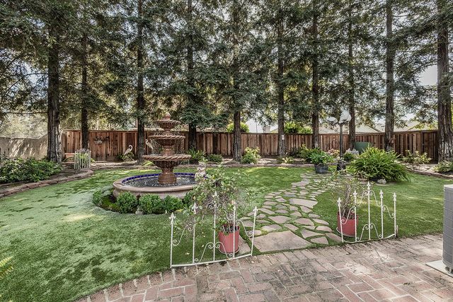 1273 W Olson Avenue, Reedley, CA 93654