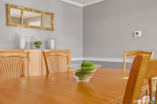 610 Unquowa Road, Fairfield, CT 06824