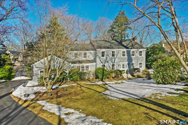 610 Unquowa Road, Fairfield, CT 06824