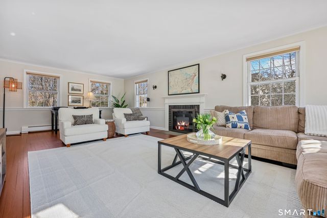 610 Unquowa Road, Fairfield, CT 06824