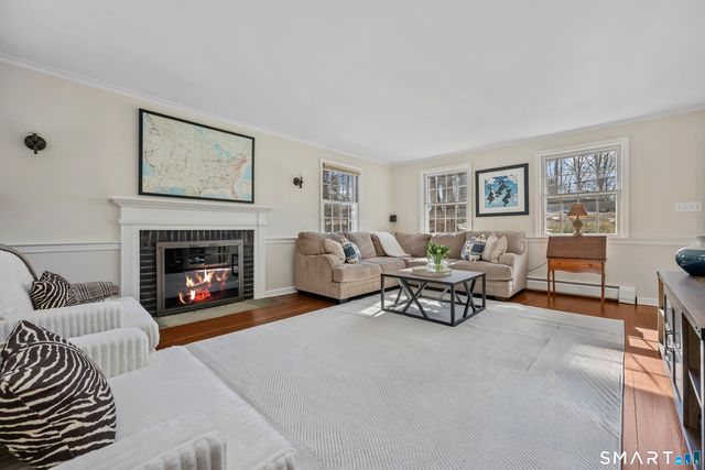 610 Unquowa Road, Fairfield, CT 06824