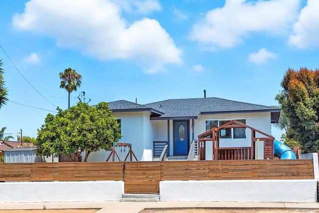 520 Grant Street, Oceanside, CA 92054