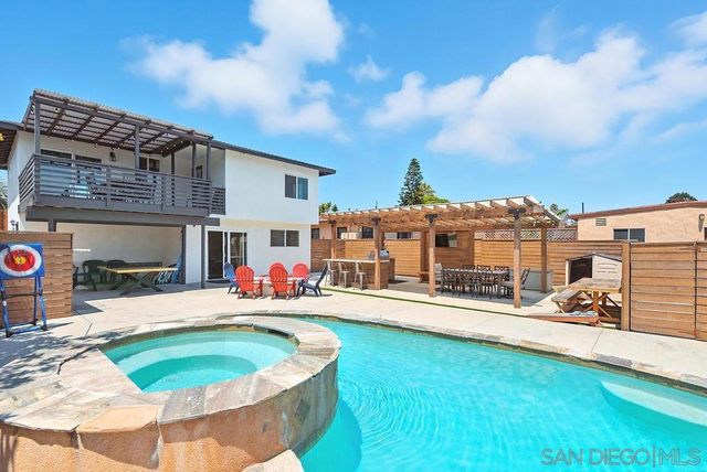 520 Grant Street, Oceanside, CA 92054