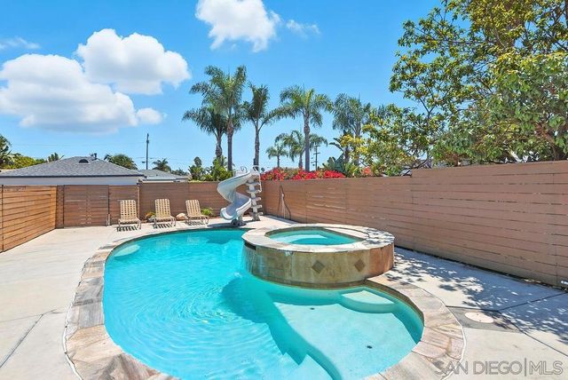 520 Grant Street, Oceanside, CA 92054