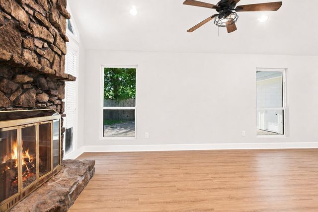 9915 Baronshire Round, Houston, TX 77070