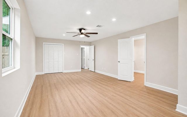 9915 Baronshire Round, Houston, TX 77070