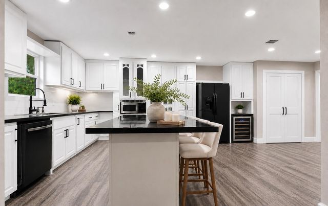 9915 Baronshire Round, Houston, TX 77070