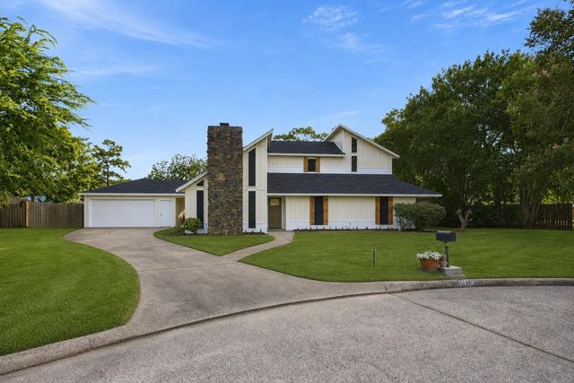 9915 Baronshire Round, Houston, TX 77070