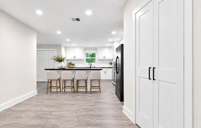 9915 Baronshire Round, Houston, TX 77070