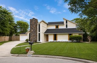 9915 Baronshire Round, Houston, TX 77070