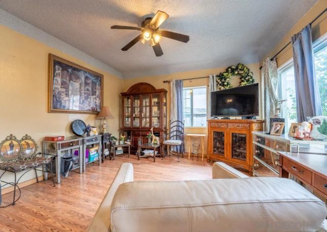 1839 W 20th St, Los Angeles, CA 90007