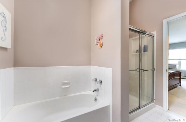 4 Redbud Court, Middle Island, NY 11953