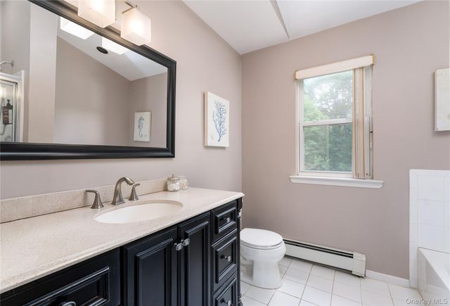4 Redbud Court, Middle Island, NY 11953