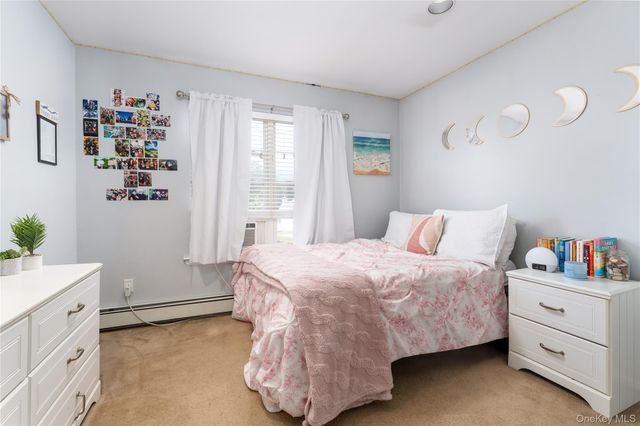 4 Redbud Court, Middle Island, NY 11953