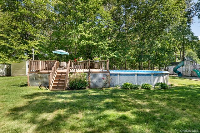 4 Redbud Court, Middle Island, NY 11953
