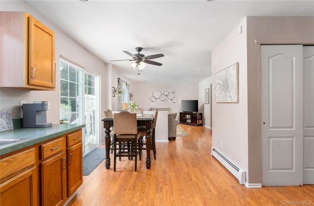 4 Redbud Court, Middle Island, NY 11953