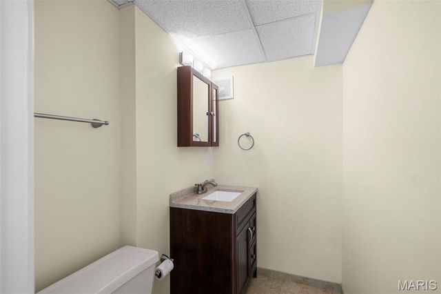 7544 Gannon Avenue, University City, MO 63130