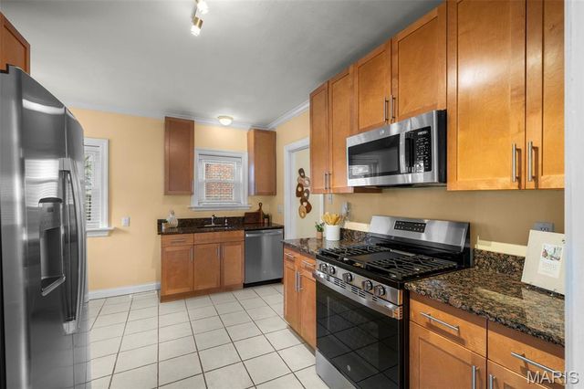 7544 Gannon Avenue, University City, MO 63130