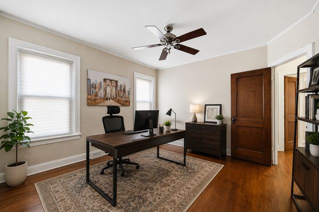 8215 S Evans Avenue, Chicago, IL 60619