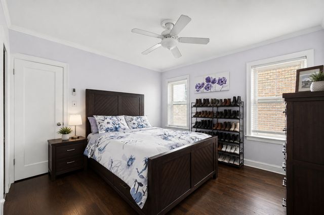 8215 S Evans Avenue, Chicago, IL 60619