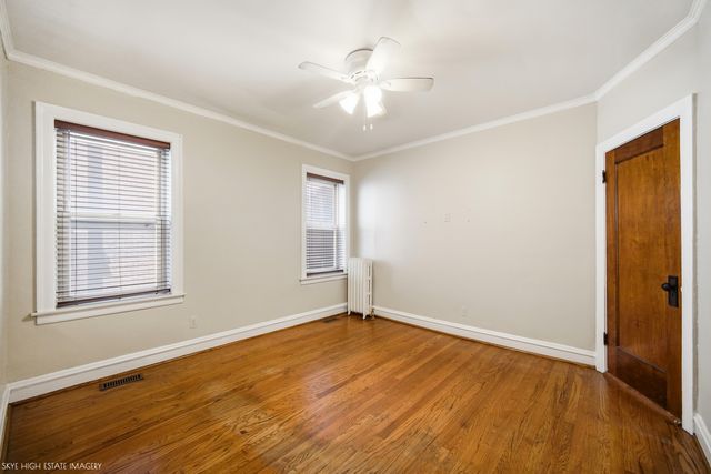 8215 S Evans Avenue, Chicago, IL 60619