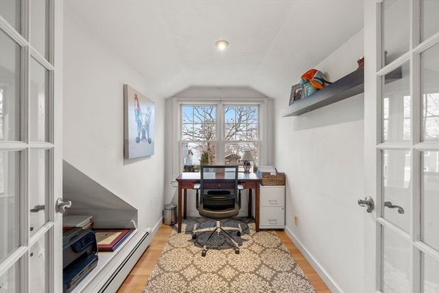 99 Shore Dr, Plymouth, MA 02360