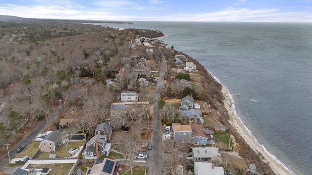 99 Shore Dr, Plymouth, MA 02360