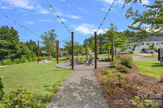 118 Berkeley Avenue D, Mooresville, NC 28117