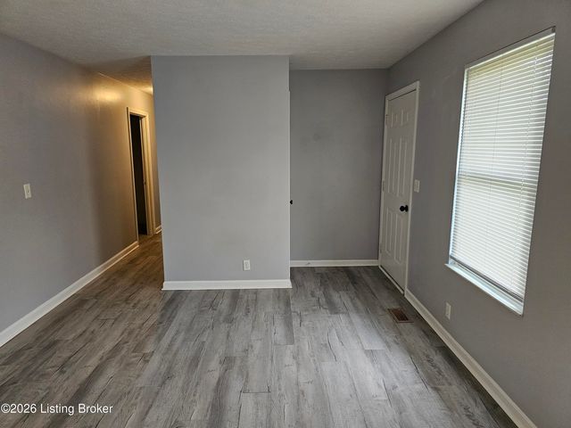 88 Jefferson Ave, Bardstown, KY 40004