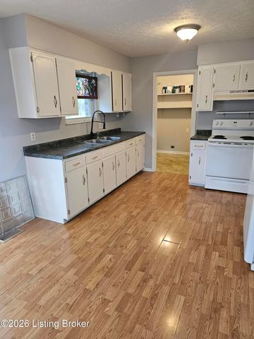 88 Jefferson Ave, Bardstown, KY 40004