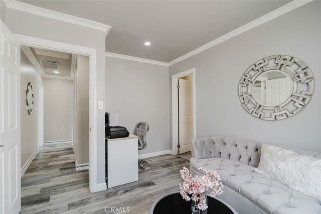 6545 Bellingham Avenue, North Hollywood, CA 91606