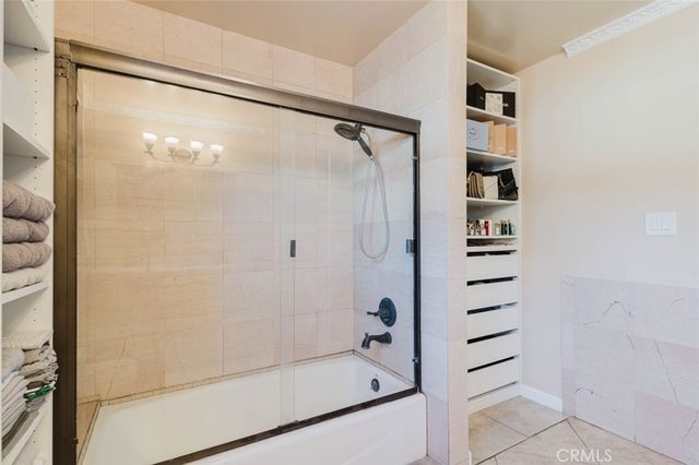 6545 Bellingham Avenue, North Hollywood, CA 91606