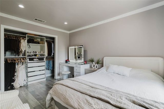 6545 Bellingham Avenue, North Hollywood, CA 91606