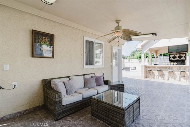 6545 Bellingham Avenue, North Hollywood, CA 91606