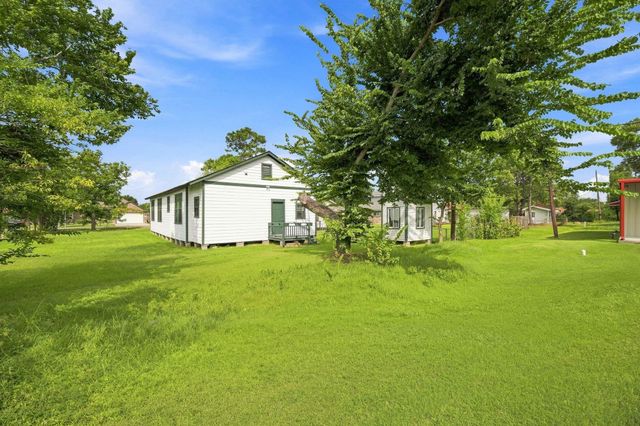 313 S Blackwell Street, La Porte, TX 77571