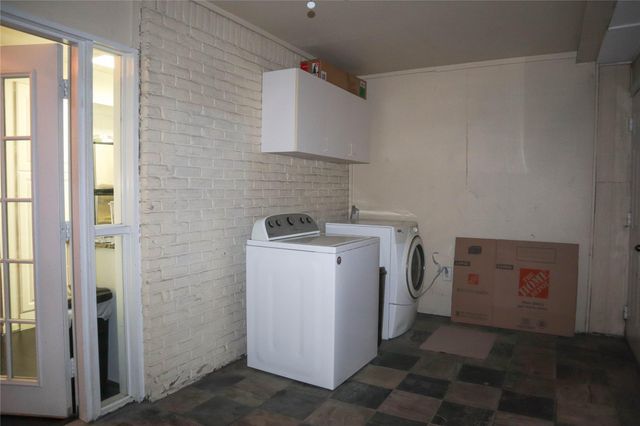 2689 Marilee Lane, Houston, TX 77057