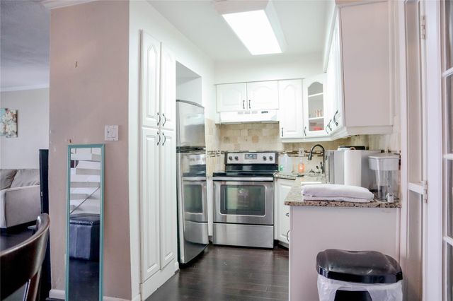 2689 Marilee Lane, Houston, TX 77057