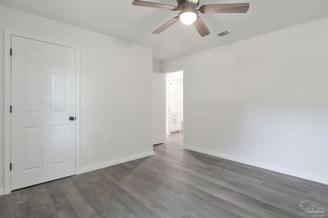 6492 Gaynell Ave, Milton, FL 32570