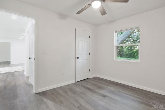6492 Gaynell Ave, Milton, FL 32570