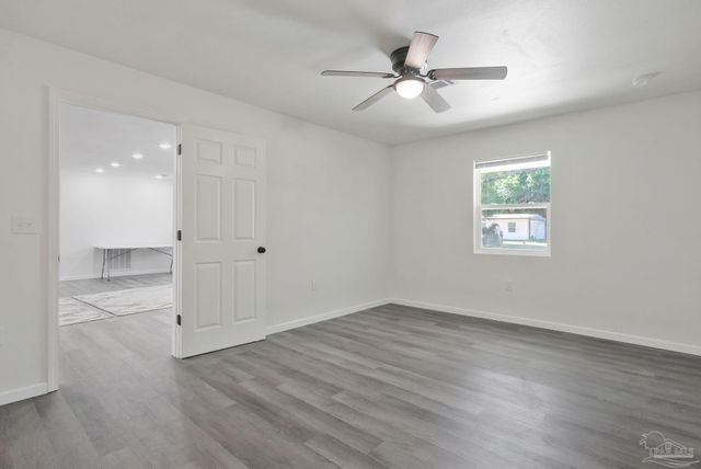 6492 Gaynell Ave, Milton, FL 32570