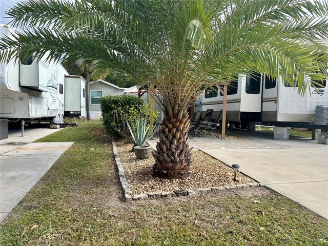 3283 NE 104TH AVENUE, Silver Springs, FL 34488