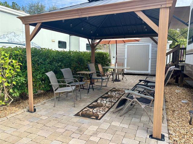 3283 NE 104TH AVENUE, Silver Springs, FL 34488