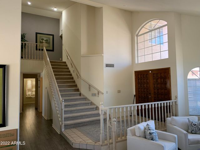 6283 W LONE CACTUS Drive, Glendale, AZ 85308