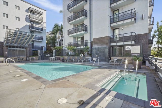 629 Traction Avenue 225, Los Angeles, CA 90013