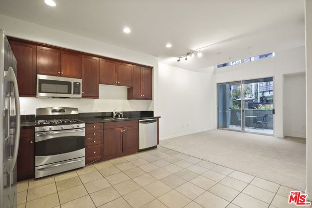 629 Traction Avenue 225, Los Angeles, CA 90013