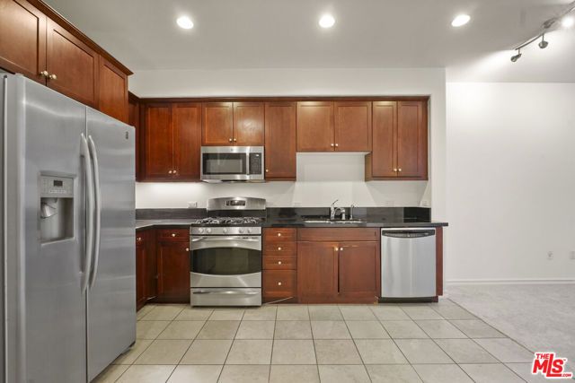 629 Traction Avenue 225, Los Angeles, CA 90013